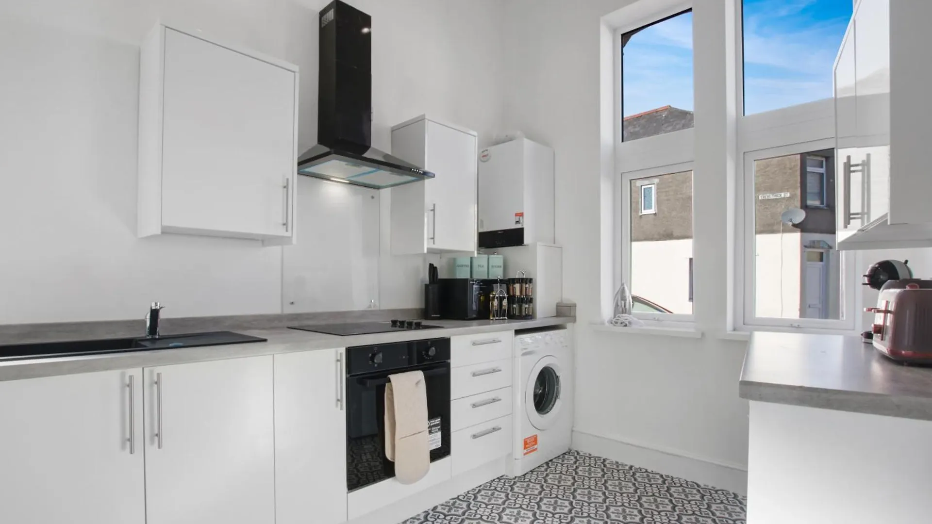 Stadium View Apartments #2 - New & Modern Twin Studio Flat- Sleeps 3 Cardiff United Kingdom